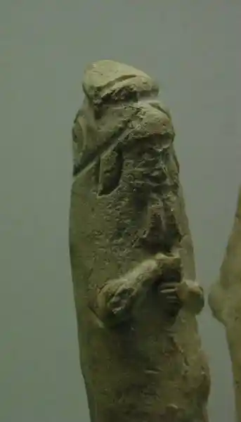 Fish-cloaked sages (apkallu)